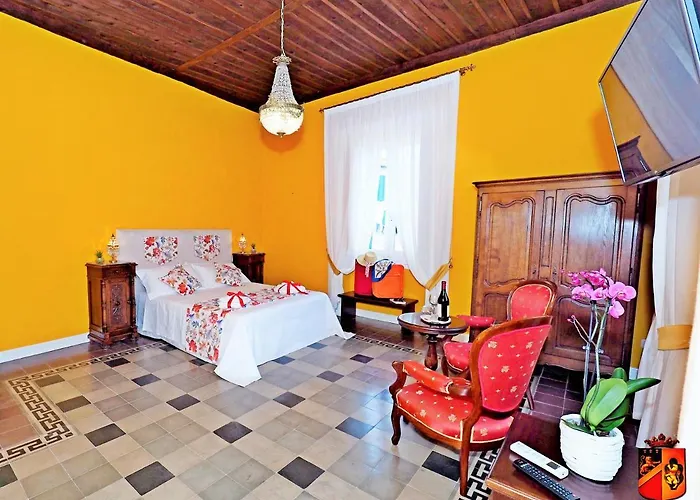 Bed and Breakfast Palazzo Toraldo di Francia Tropea
